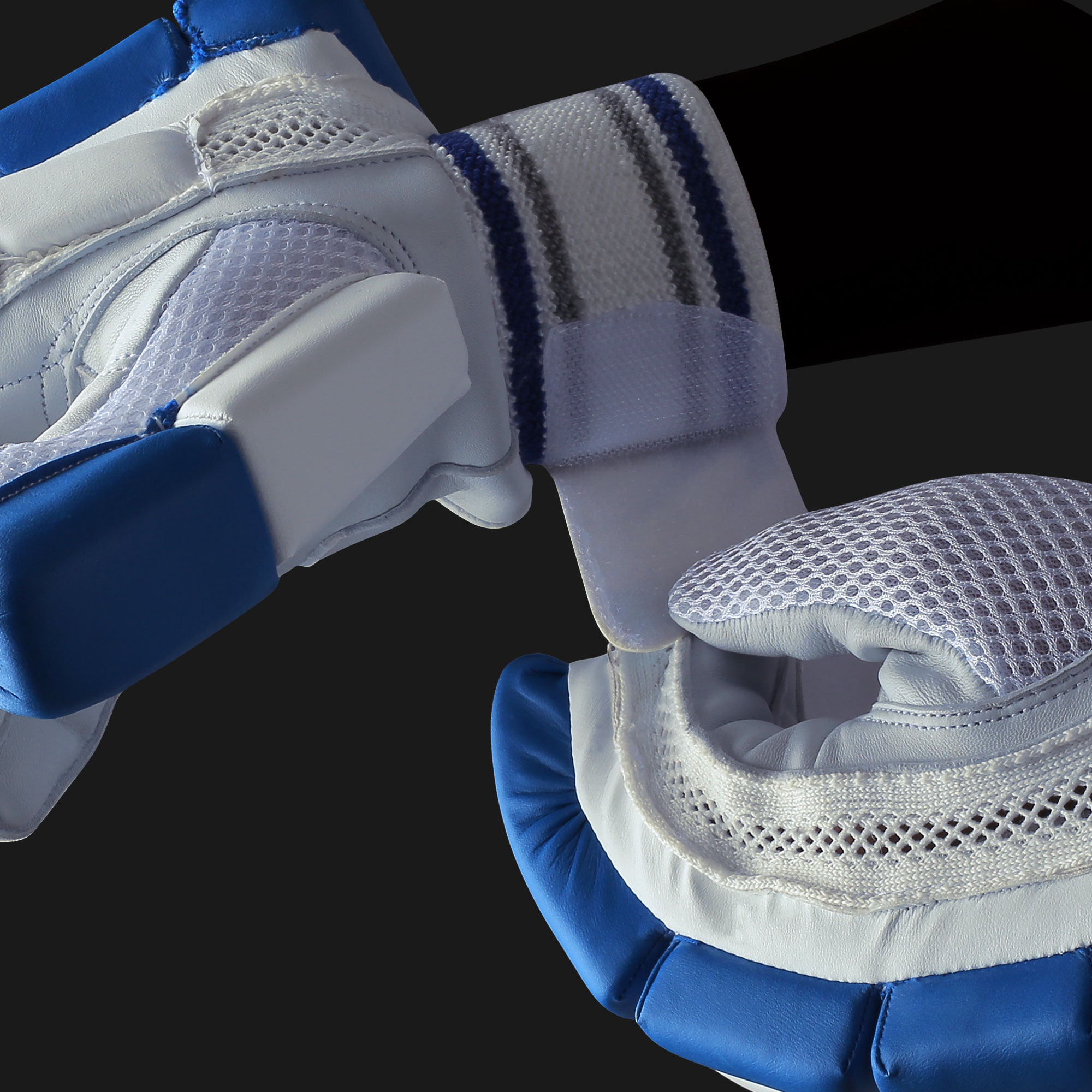 BLAZE - Batting Gloves
